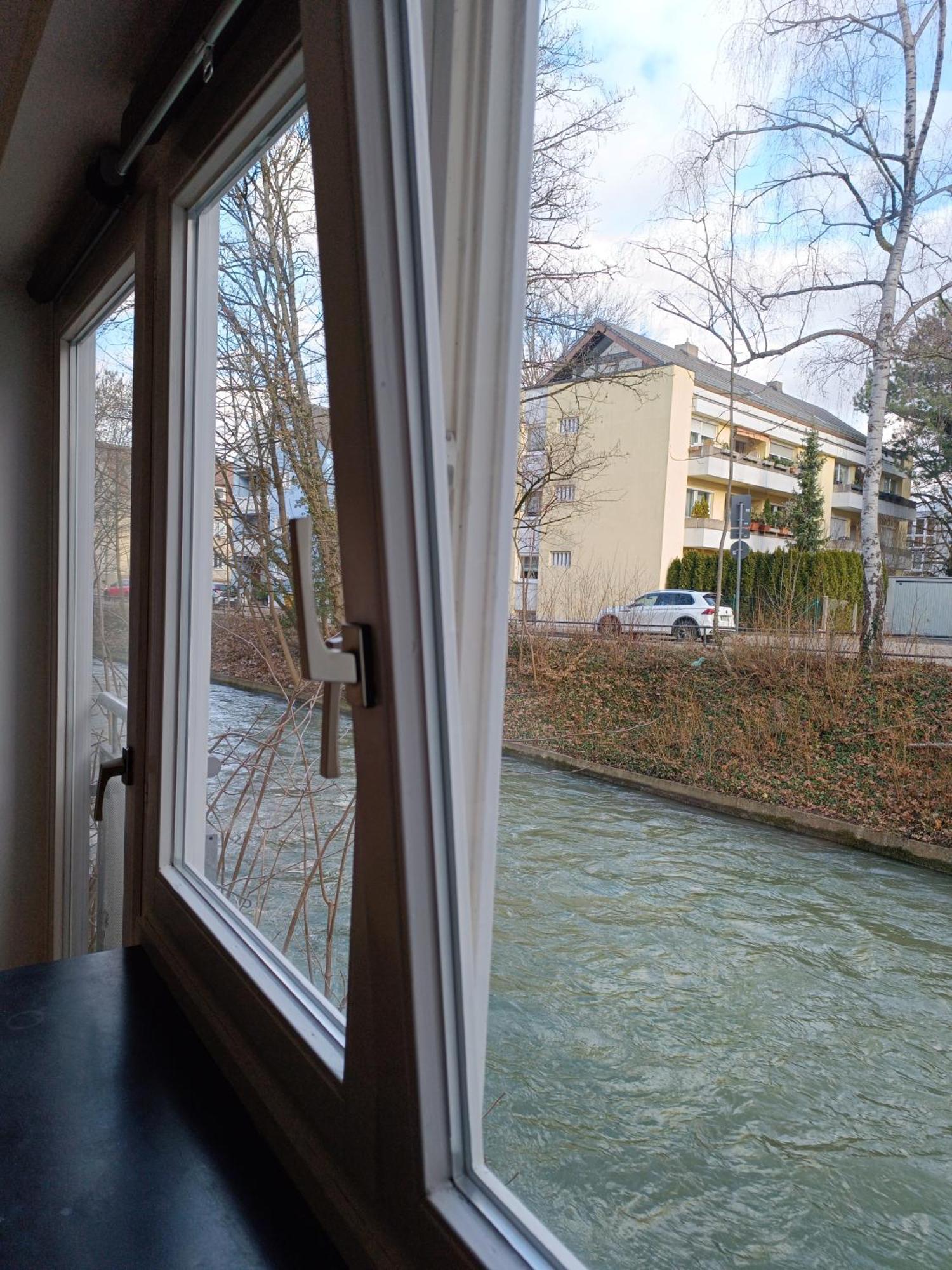 Apartment Am Bach Аугсбург Экстерьер фото